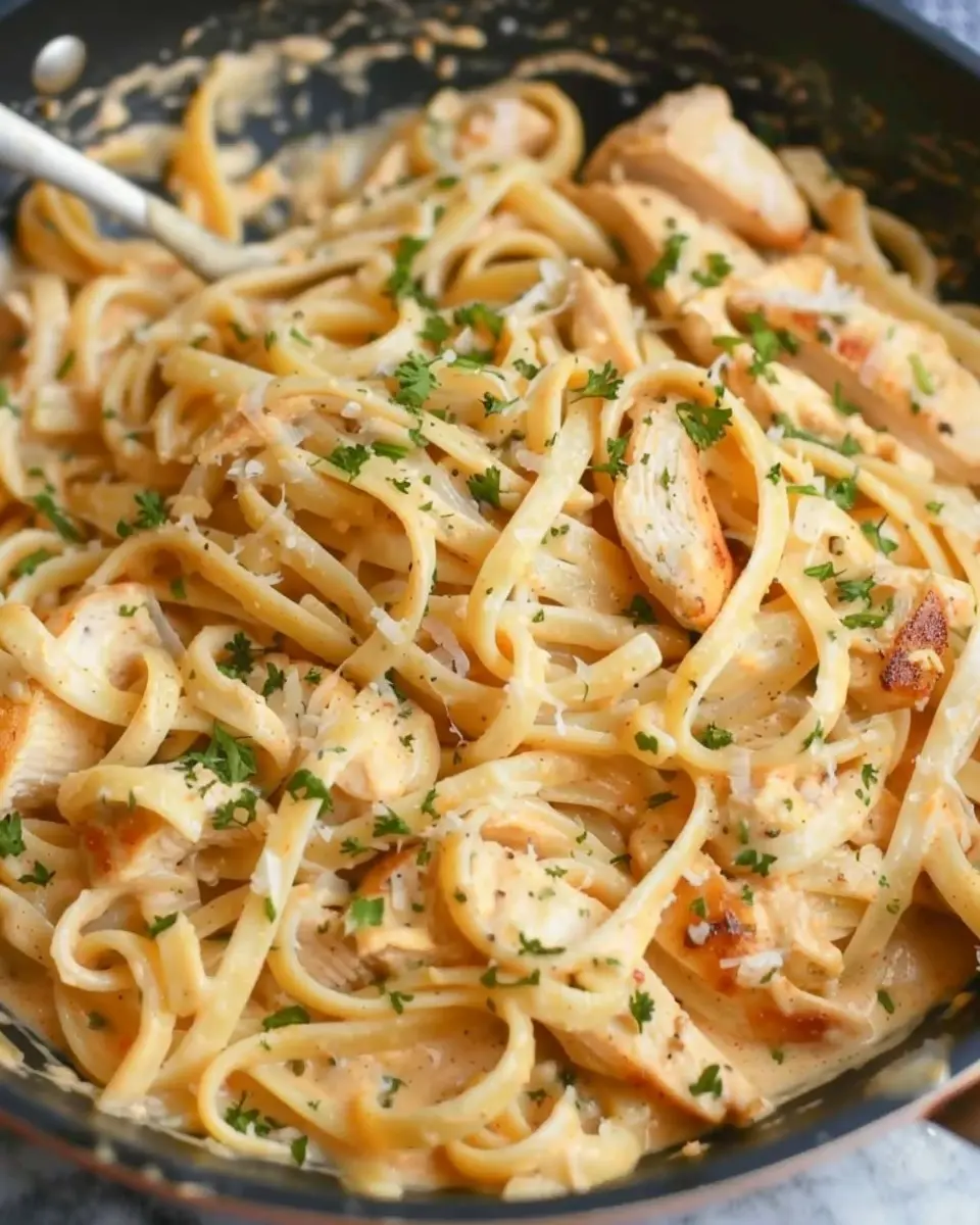 Creamy Cajun Chicken Pasta: A Delicious Twist on Comfort Food